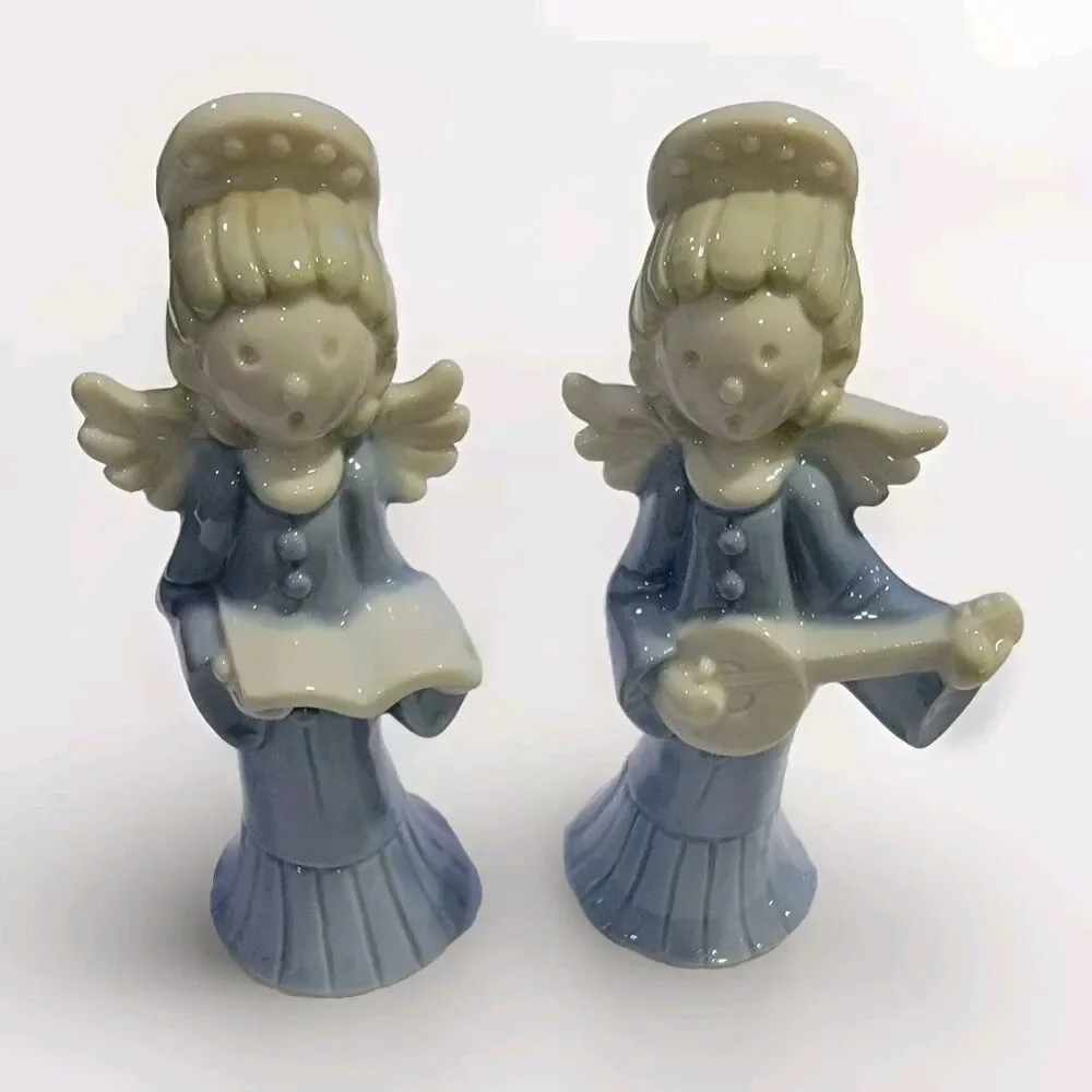 VTG Christmas Singing Choir Angels Inarco Porcelain Blue White 6